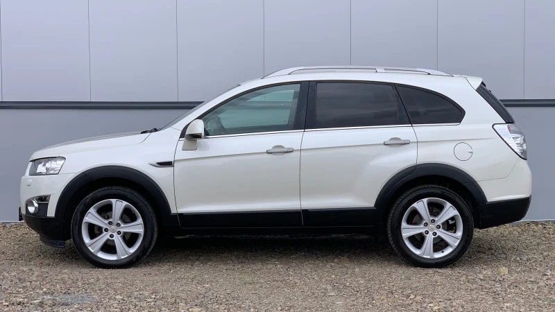 Chevrolet Captiva 2.2 LTZ 4WD &#127470;&#127481;, снимка 8 - Автомобили и джипове - 47057624