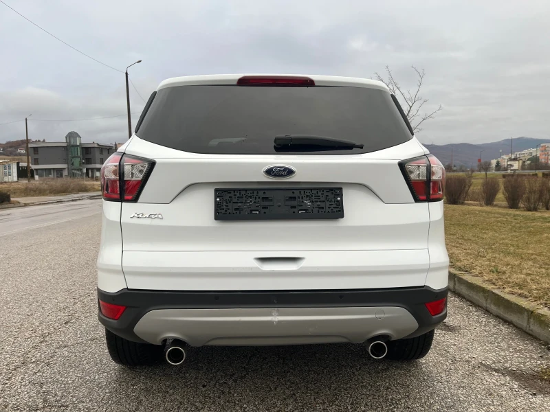 Ford Kuga 2.0TDI 4x4 Avtomatik Top, снимка 4 - Автомобили и джипове - 48642423