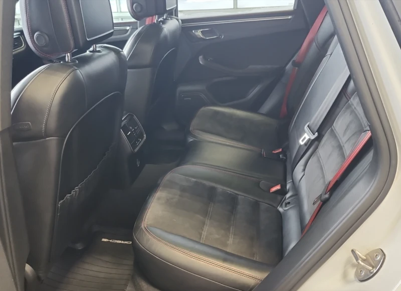 Porsche Macan GTS, снимка 10 - Автомобили и джипове - 52749622