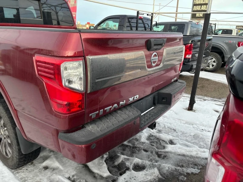 Nissan Titan crew cab * 4WD Diesel * CARFAX * , снимка 4 - Автомобили и джипове - 53276644