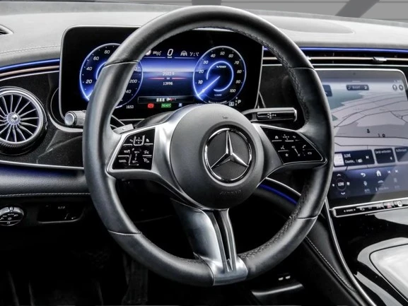 Mercedes-Benz EQE 500 4Matic = AMG Line = Premium Гаранция - изображение 7
