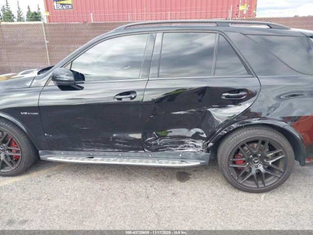 Mercedes-Benz GLE 63 S AMG 4MATIC* КОжа* Подгрев* Обдухване* Кейлес* Blind Sp - изображение 6