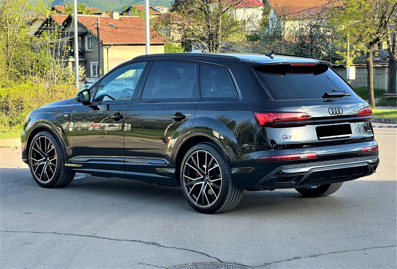 Audi Q7 50 TDI/ S-LINE/BLACK OPTIC/ LIFT/B&O/HUD/7-МЕСТЕН/ - изображение 4