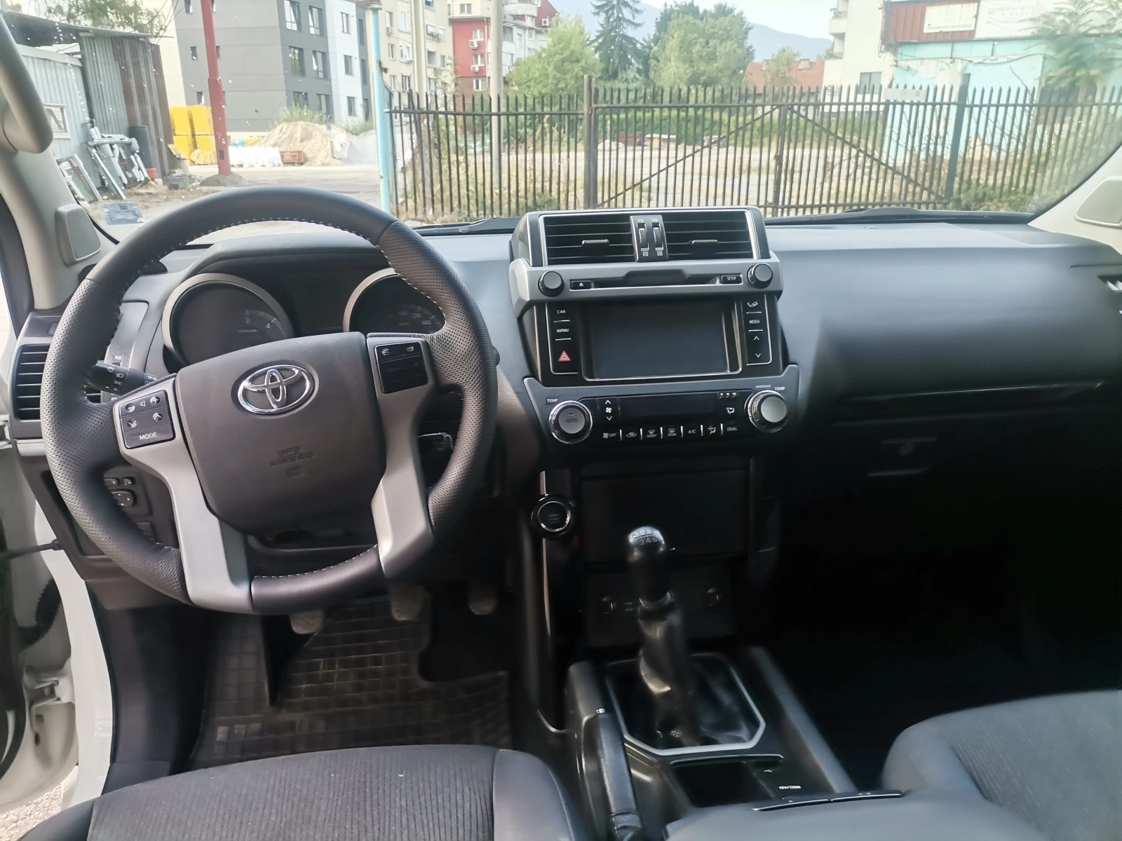 Toyota Land cruiser 2.8 D4D  - изображение 10