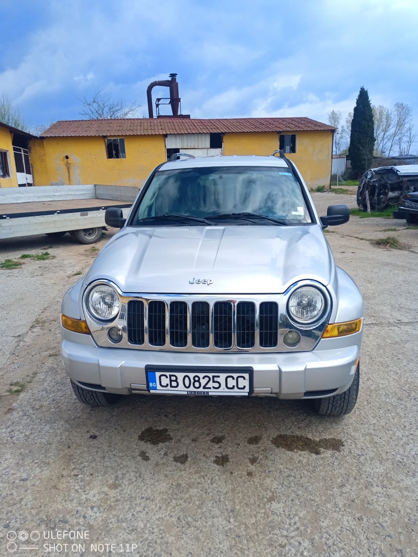 Jeep Cherokee  - изображение 2