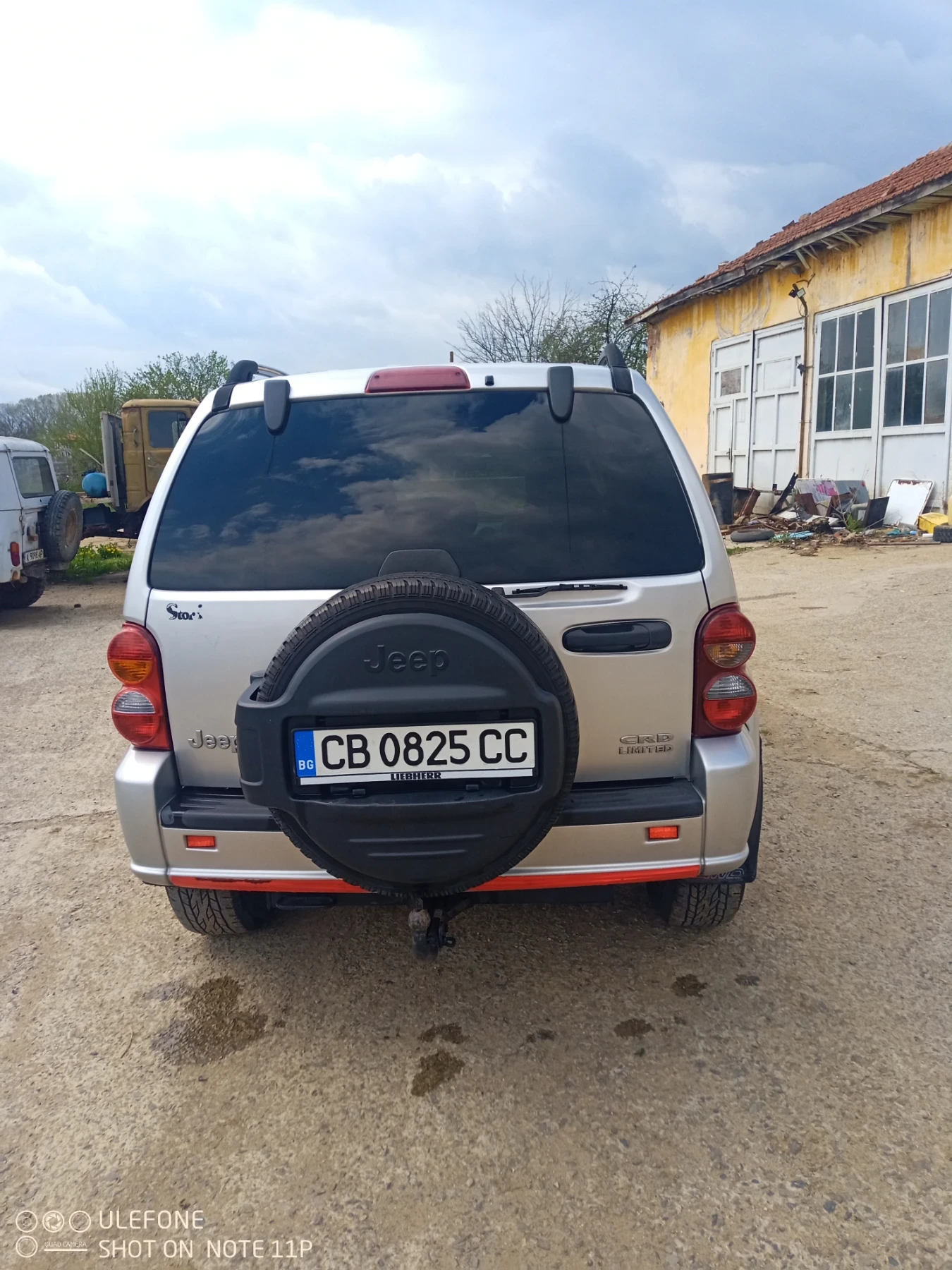 Jeep Cherokee  - изображение 6