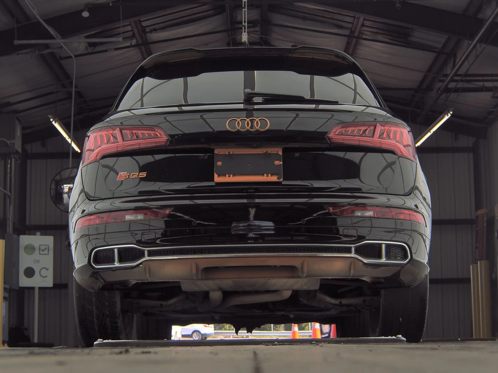 Audi SQ5 QUATTRO* B&O* DIGITAL* PODGREV* PANO* *  - изображение 7