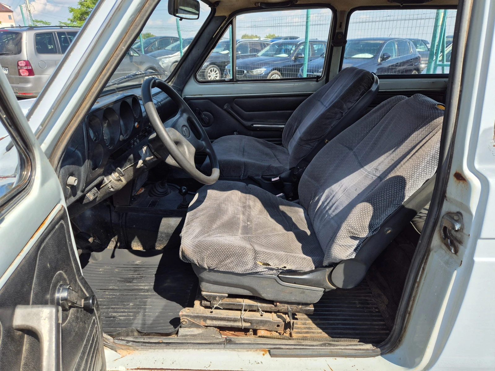 Lada Niva 1.6  | Mobile.bg   13