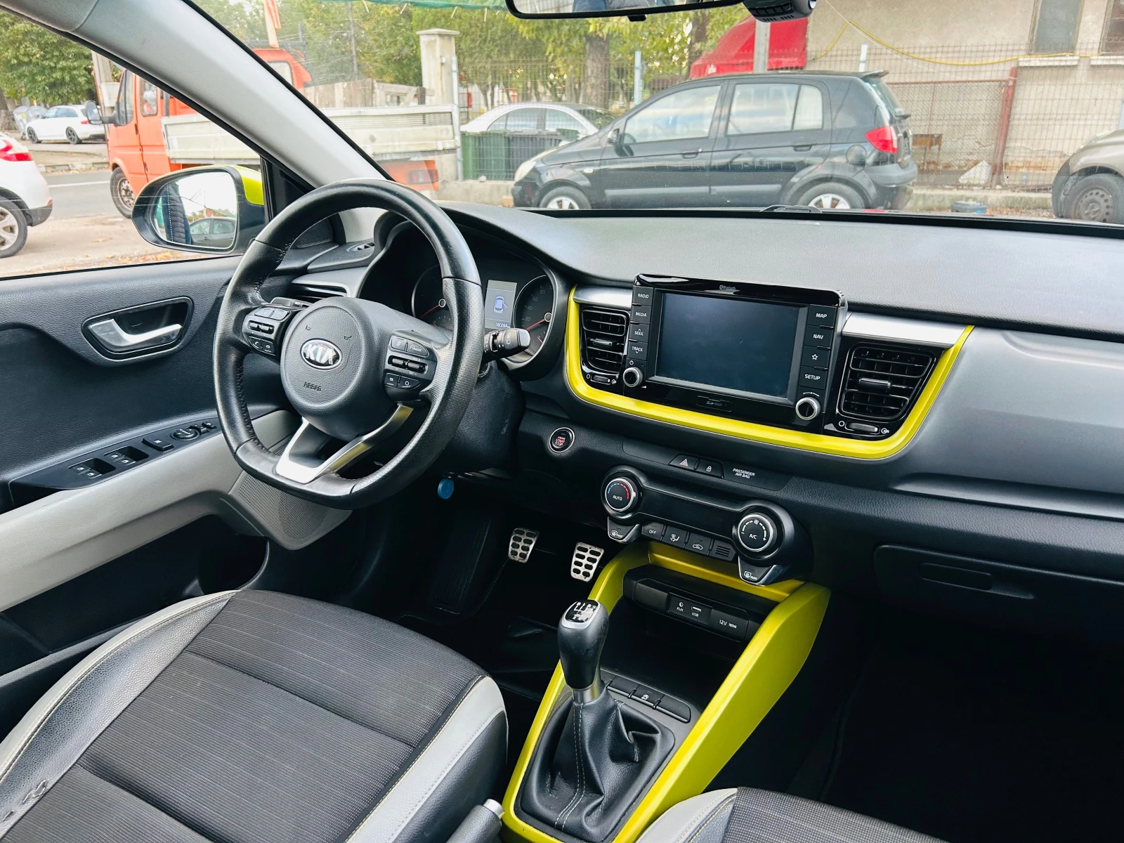 Kia Stonic 1.6GRD STILE | Mobile.bg   12