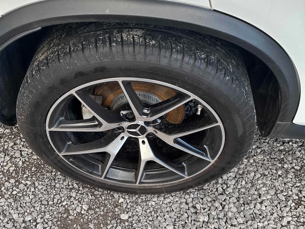 Mercedes-Benz GLC * AMG 43 * CARFAX * БЕЗ ПЪРВОНАЧАЛНА ВНОСКА - изображение 10