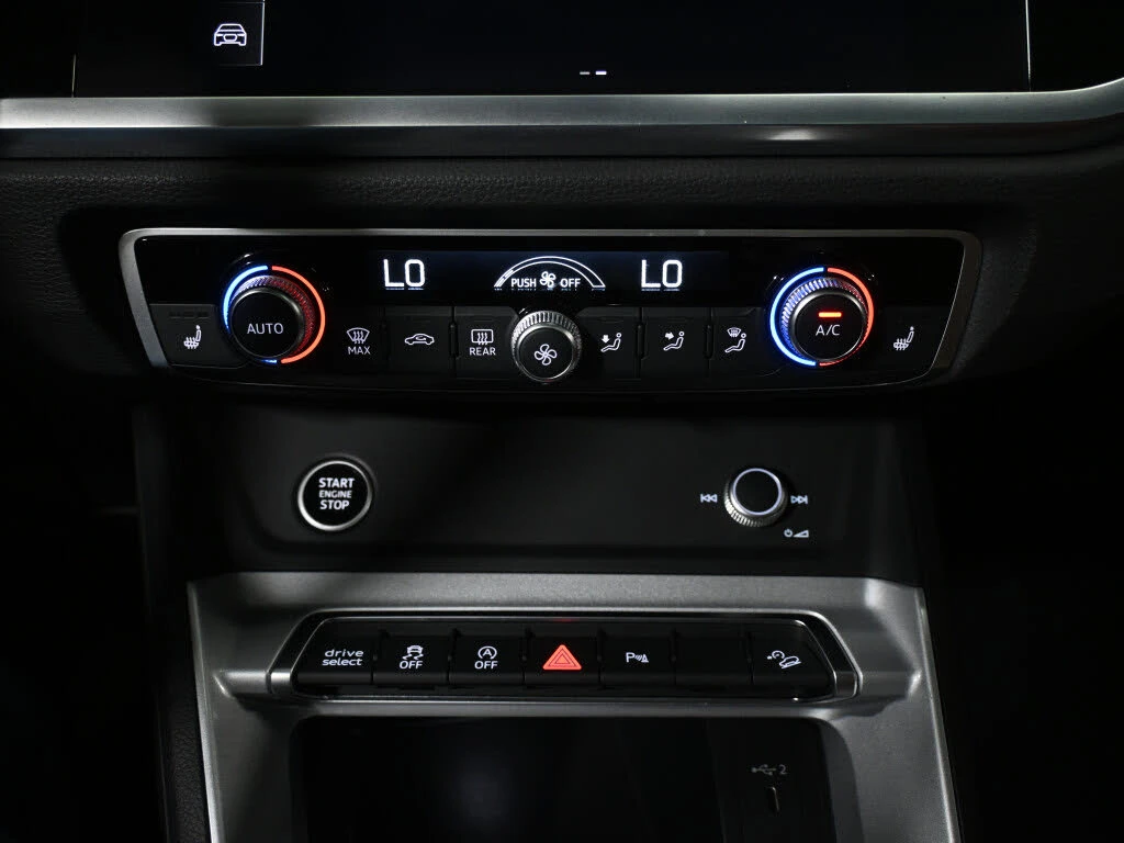 Audi Q3 Komfort * CARFAX *  * (  ) | Mobile.bg   12