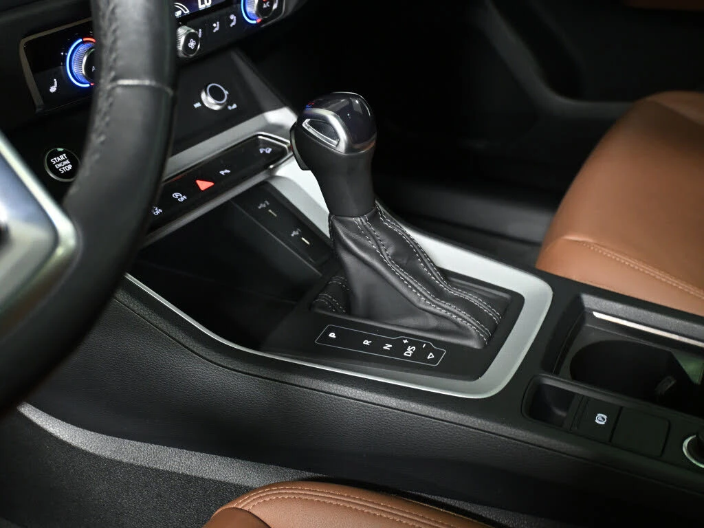 Audi Q3 Komfort * CARFAX *  * (  ) | Mobile.bg   13