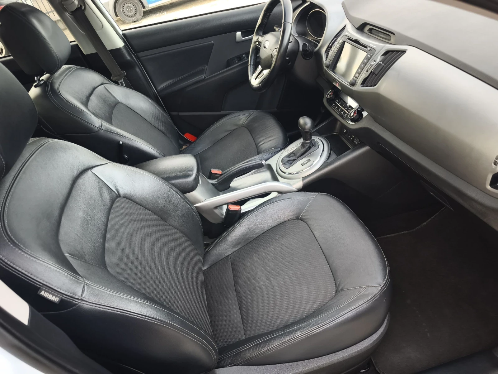 Kia Sportage 2.0d 184k FACE REBEL FULL SERVICE NEW !!! - изображение 9