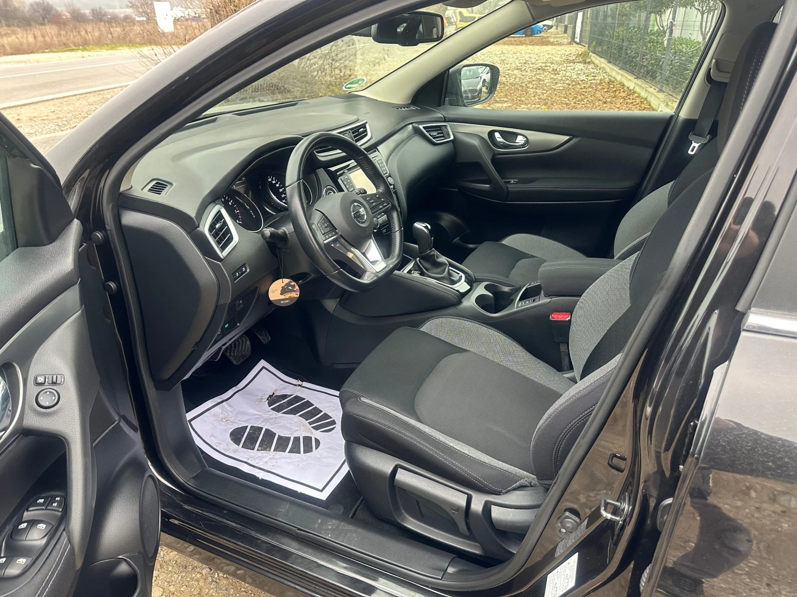 Nissan Qashqai 1.2 AUTOMATIC N-Connecta | Mobile.bg � ����������� 6