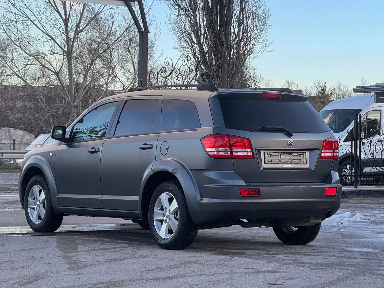 Dodge Journey 2.0TDI 140�.�. ������ 6+ 1 | Mobile.bg � ����������� 12