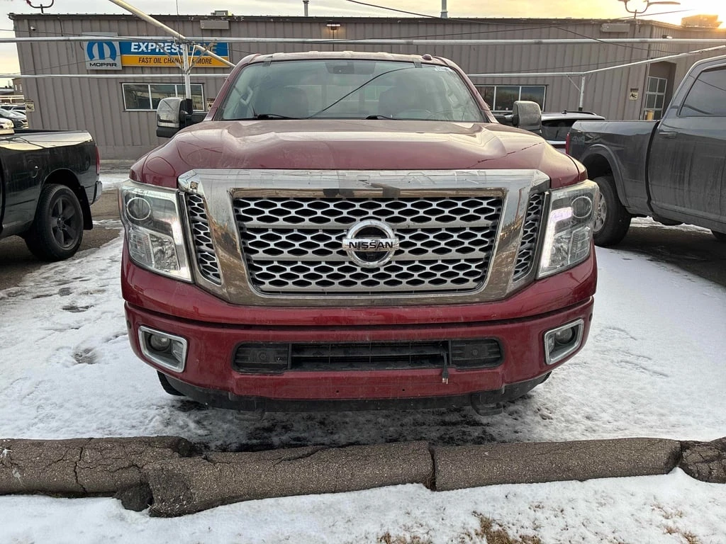 Nissan Titan crew cab * 4WD Diesel * CARFAX *  | Mobile.bg � ����������� 6