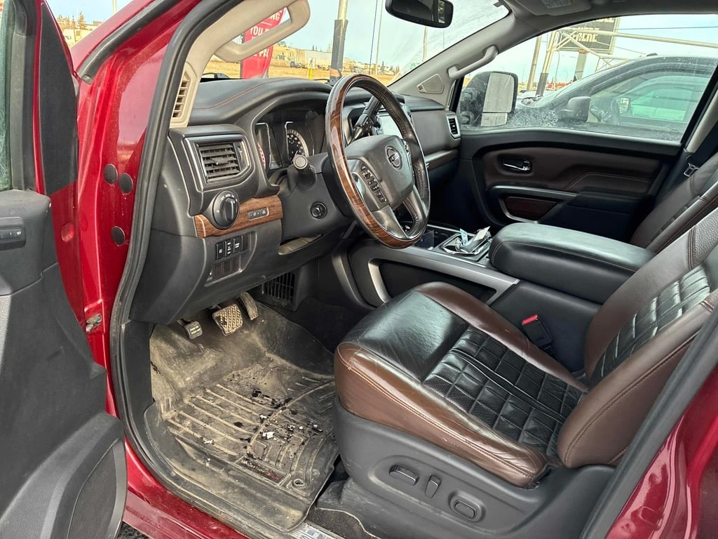 Nissan Titan crew cab * 4WD Diesel * CARFAX *  | Mobile.bg � ����������� 5