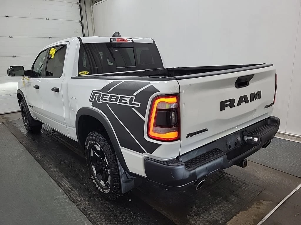 Dodge RAM 1500 REBEL CREW CAB SHORT BED  CARFAX - изображение 4