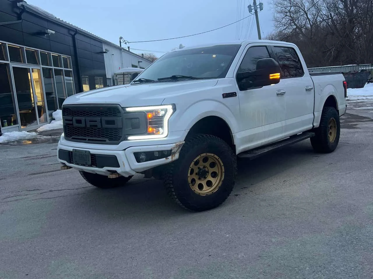 Ford F150 * 4WD SuperCrew Box * CARFAX * ���� �� �� | Mobile.bg � ����������� 1
