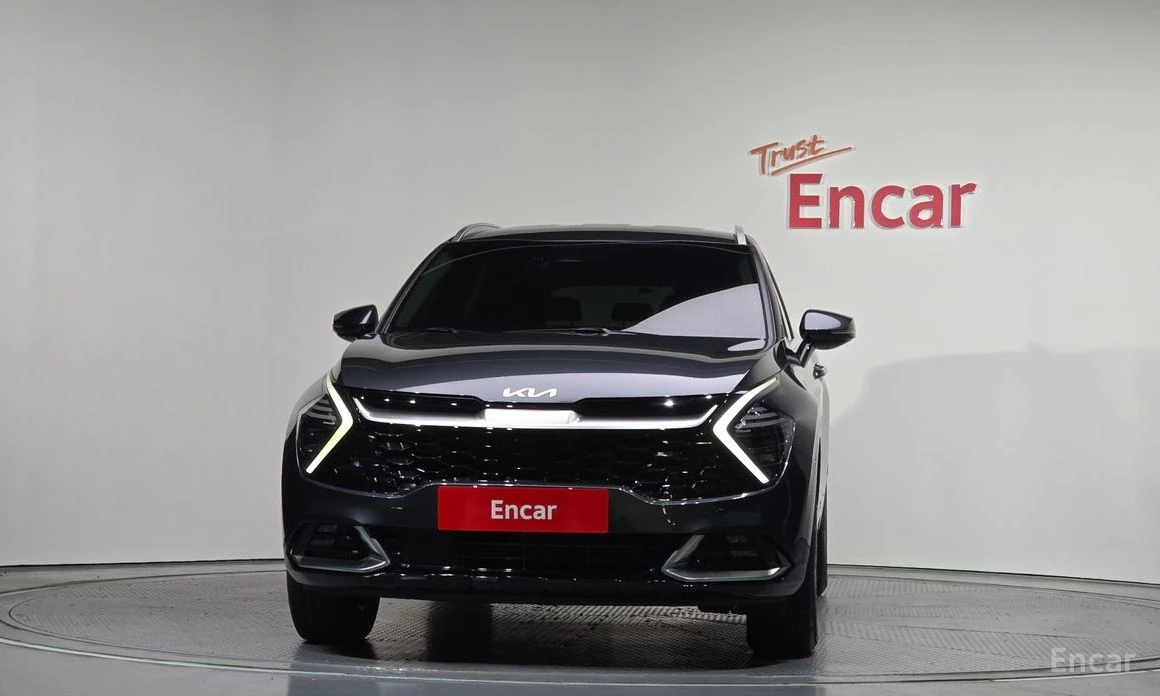 Kia Sportage DIGITAL* ОБДУХВАНЕ* КОЖА* КАМЕРА, снимка 3 - Автомобили и джипове - 53989509