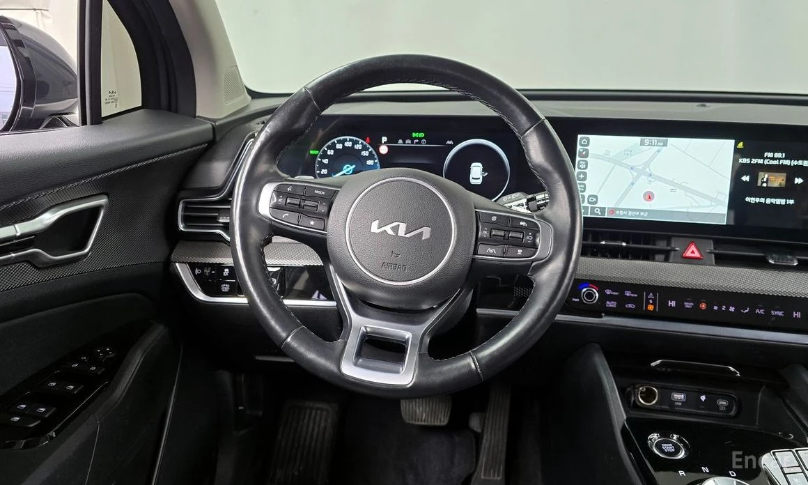 Kia Sportage DIGITAL* ОБДУХВАНЕ* КОЖА* КАМЕРА, снимка 13 - Автомобили и джипове - 53989509