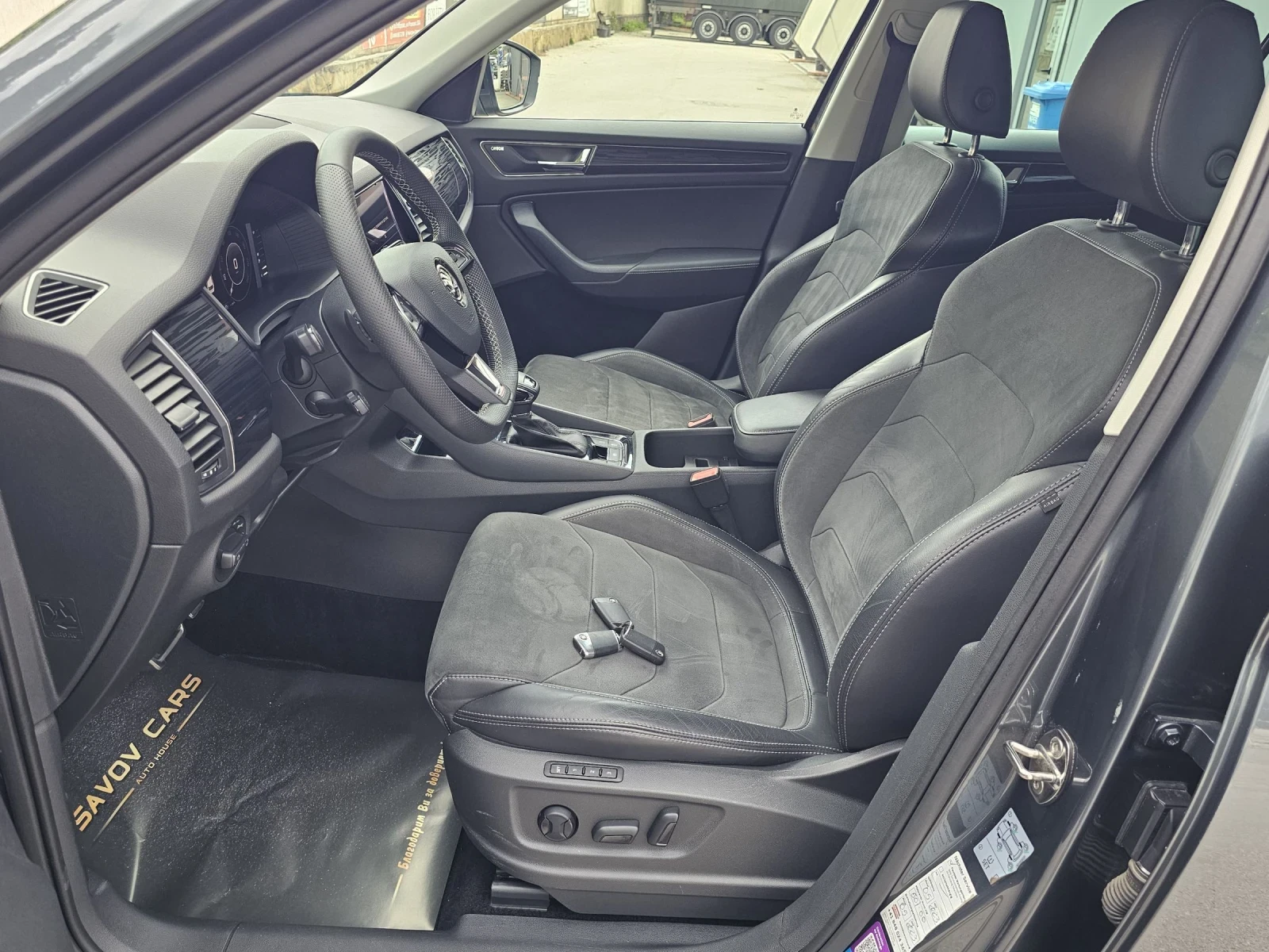 Skoda Kodiaq 2.0 TDI /190к /4x4 /SWITZERLAND /7места/360 /DISTR, снимка 9 - Автомобили и джипове - 54784078