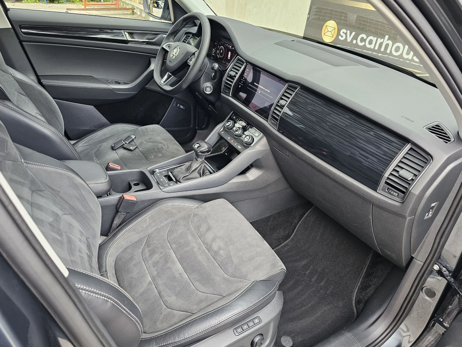 Skoda Kodiaq 2.0 TDI /190к /4x4 /SWITZERLAND /7места/360 /DISTR, снимка 12 - Автомобили и джипове - 54784078