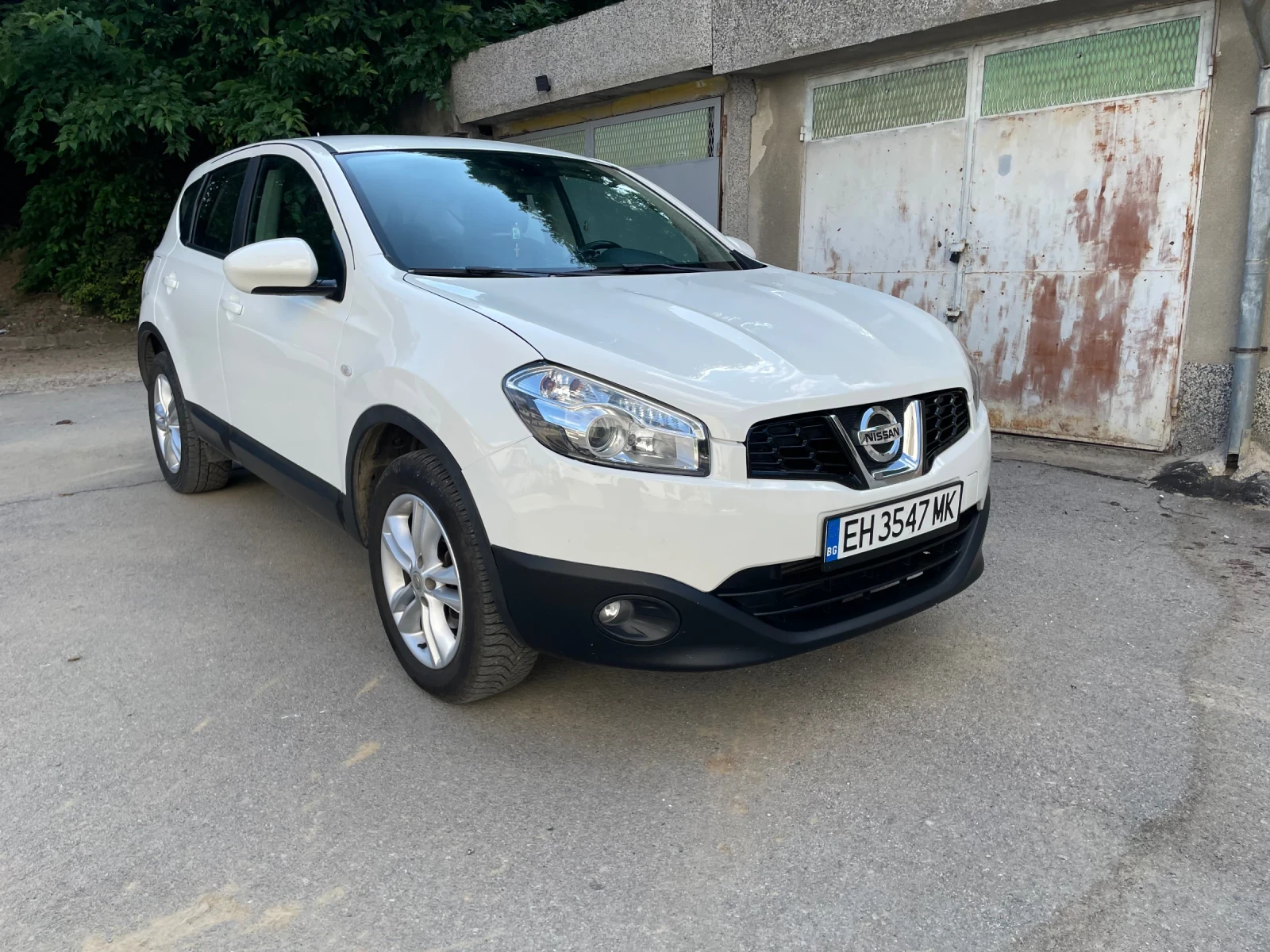 Nissan Qashqai 1.5 DCI , снимка 2 - Автомобили и джипове - 55195159