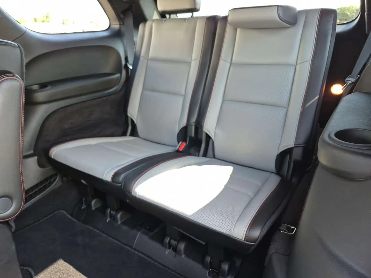 Dodge Durango  R/T PLUS | CARFAX | ЦЕНА ДО БЪЛГАРИЯ , снимка 14 - Автомобили и джипове - 55281328