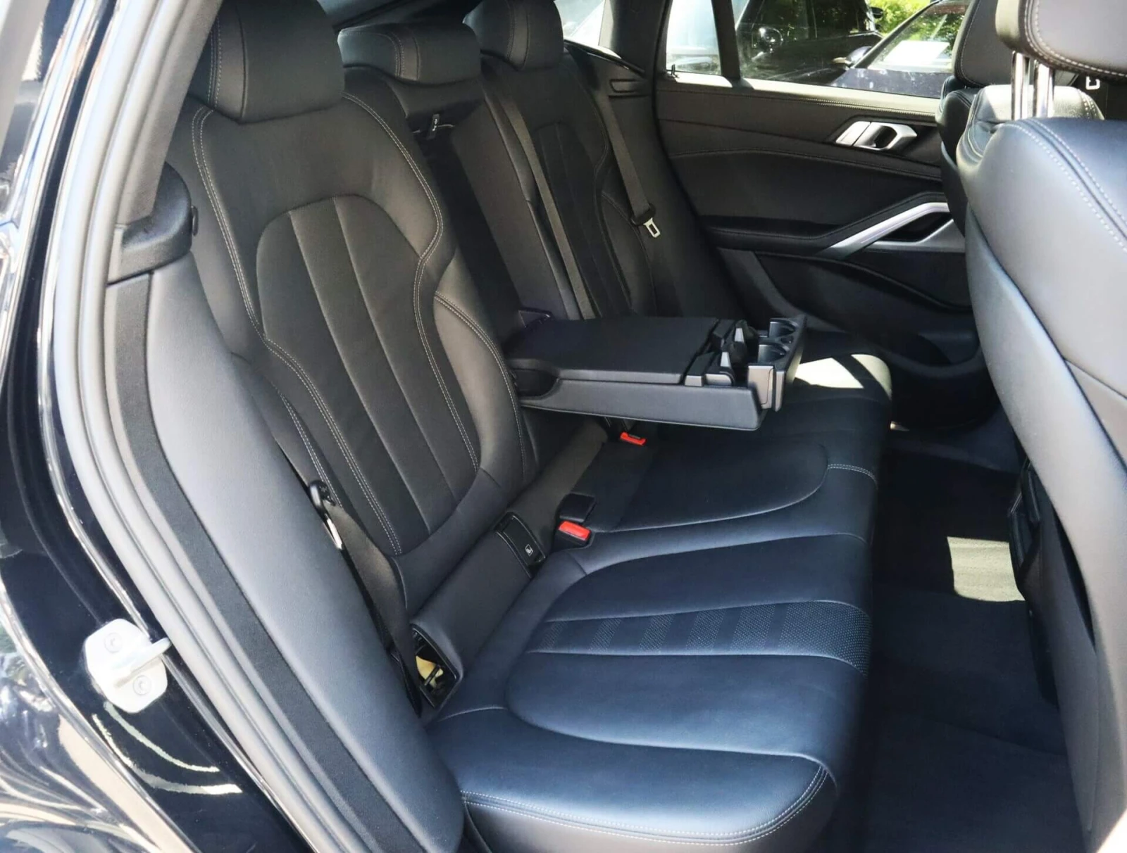 BMW X6 3.0d/Камера/Панорама/Side Assist/Подгрев/PDC, снимка 9 - Автомобили и джипове - 55676004