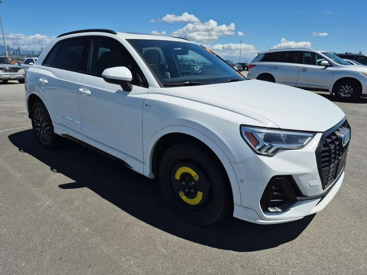 Audi Q3 Technik / B&O / LED / CARFAX / DISTRONIC , снимка 6 - Автомобили и джипове - 55735895