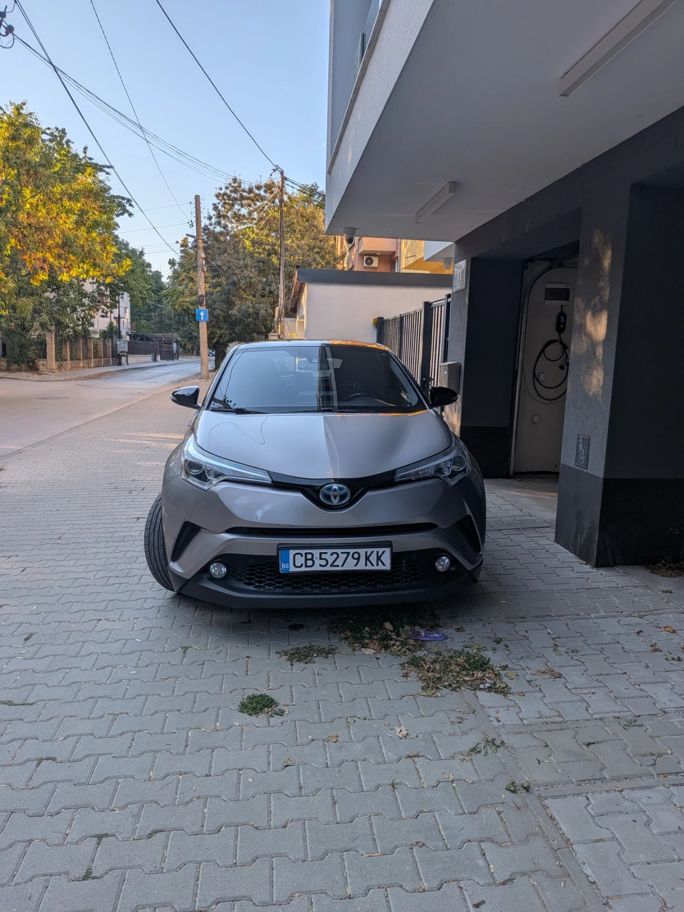 Toyota C-HR ГАРАНЦИЯ