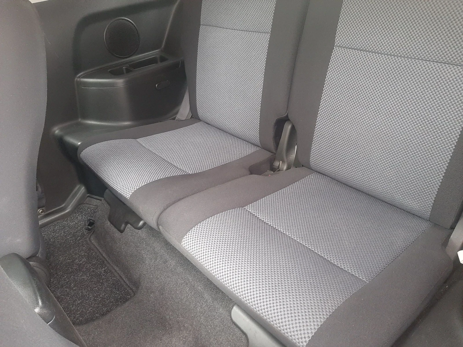 Suzuki Grand vitara 1.6i KLIMATRON 4x4, снимка 15 - Автомобили и джипове - 56747997