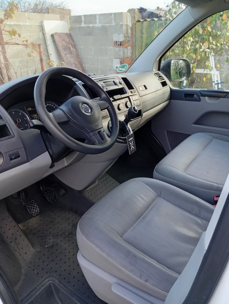 VW T5 2.0 TDI, снимка 7 - Бусове и автобуси - 51947819