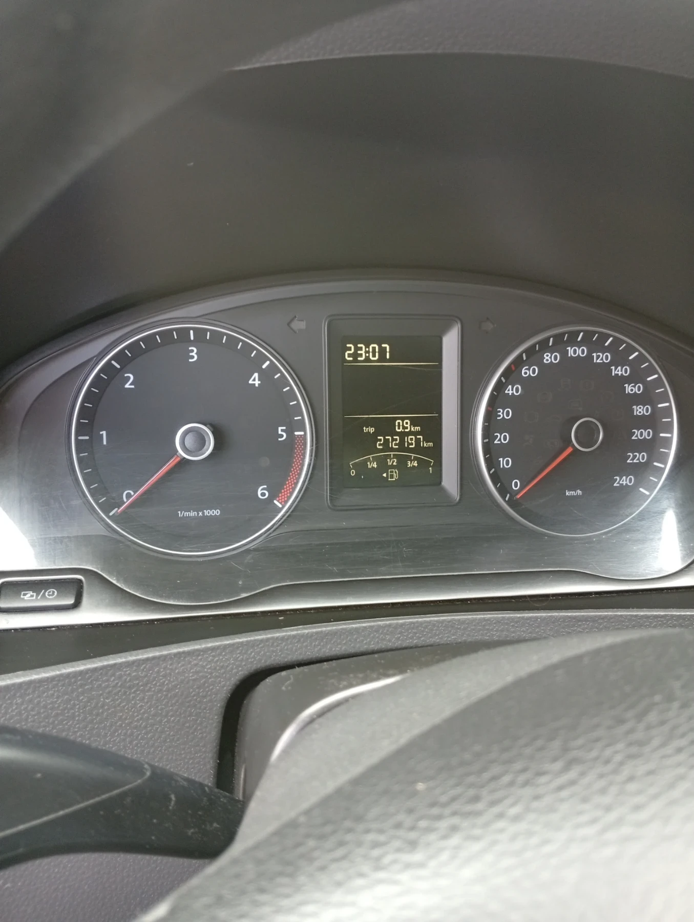 VW T5 2.0 TDI | Mobile.bg   12