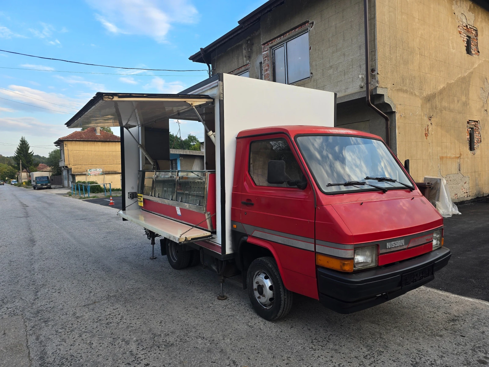 Nissan Trade -������� | Mobile.bg � ����������� 3