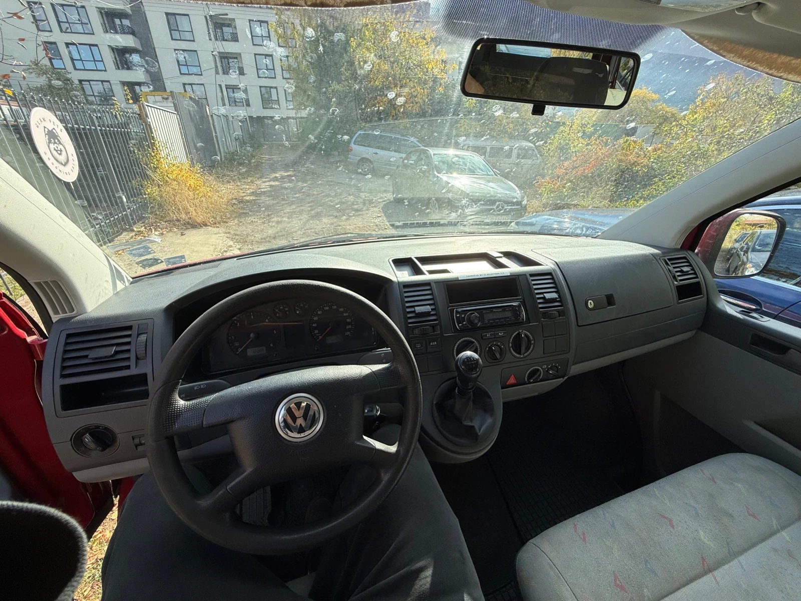 VW T5 1, 9 TDI, снимка 8 - Бусове и автобуси - 56543820
