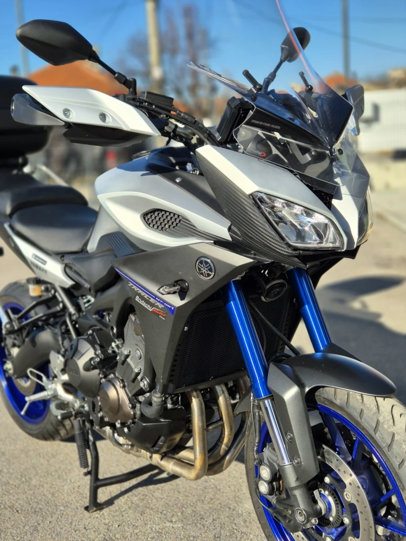 Yamaha Mt-09 Tracer AKRAPOVIC 15000км!!!Нов внос ШВЕЙЦАРИЯ!, снимка 9 - Мотоциклети и мототехника - 52938871