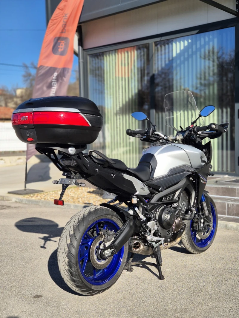 Yamaha Mt-09 Tracer AKRAPOVIC 15000км!!!Нов внос ШВЕЙЦАРИЯ!, снимка 7 - Мотоциклети и мототехника - 52938871