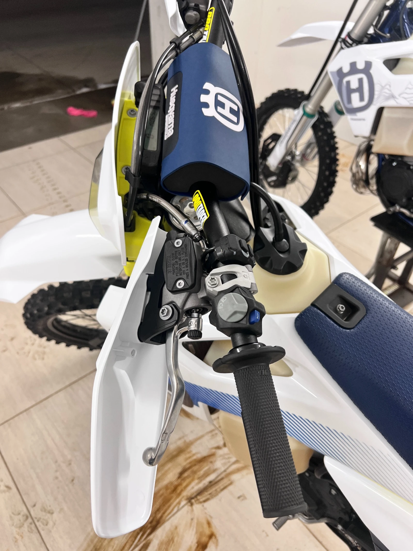 Husqvarna FE  - изображение 8