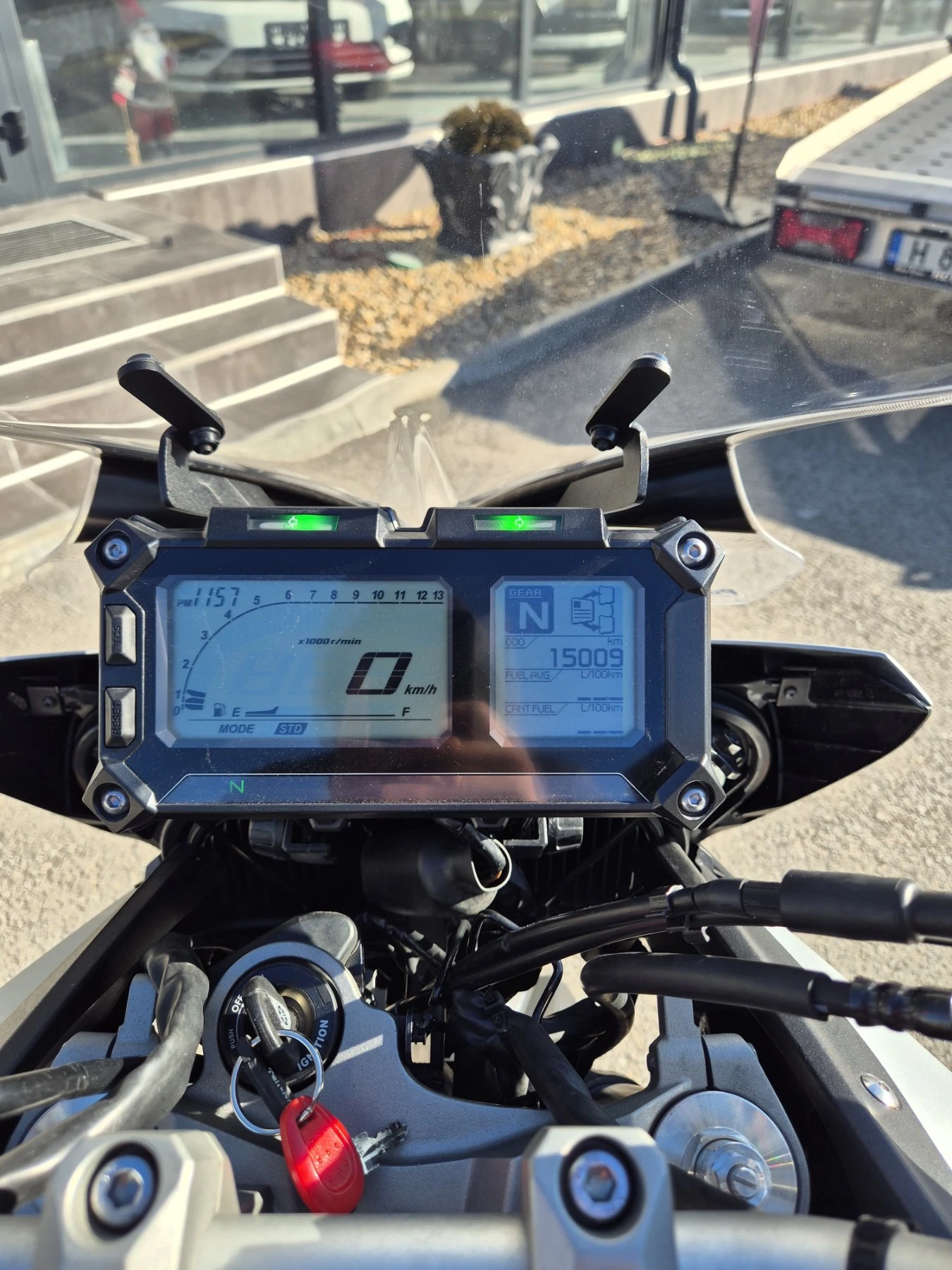 Yamaha Mt-09 Tracer AKRAPOVIC 15000��!!!��� ���� ���������! | Mobile.bg � ����������� 16