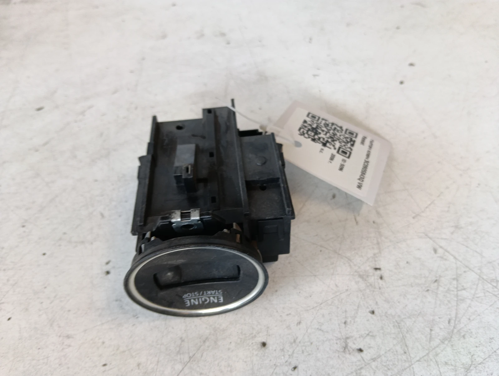 гълтач ключ 3C0905843Q VW Passat