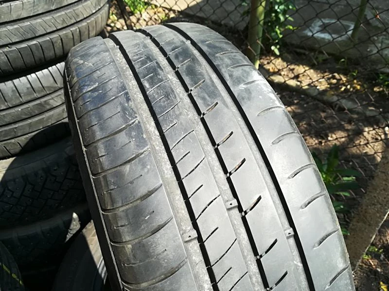 Гуми Летни 205/60R16, снимка 1 - Гуми и джанти - 21760860