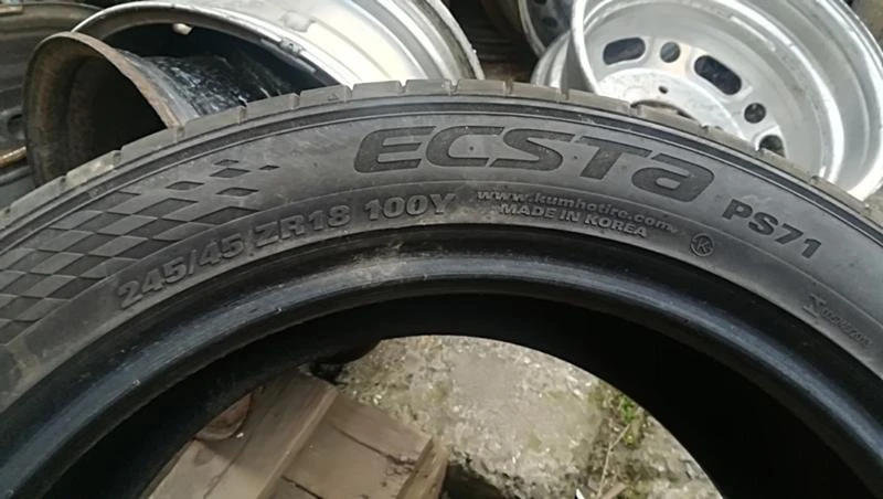 Гуми Летни 245/45R18, снимка 7 - Гуми и джанти - 25339769