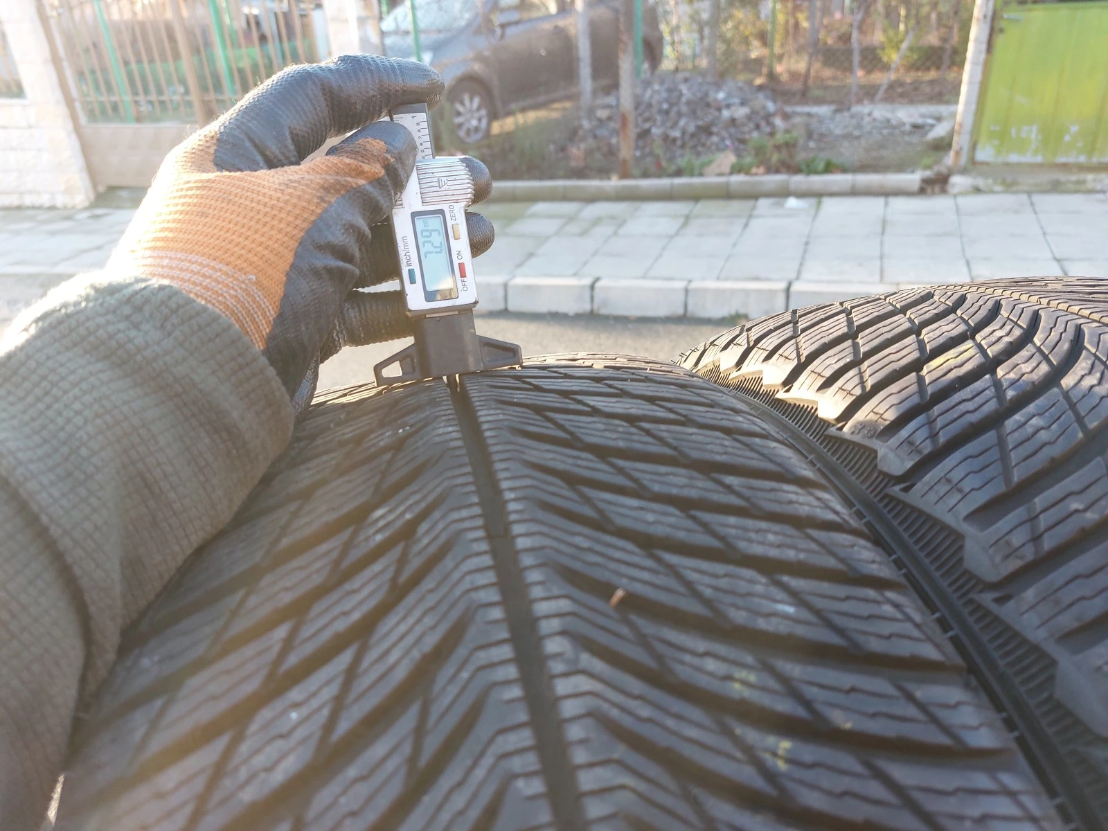 ���� 225/45R18 | Mobile.bg � ����������� 4