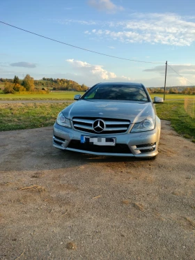 Mercedes-Benz C 220 C220 AMG Styling купе , снимка 2
