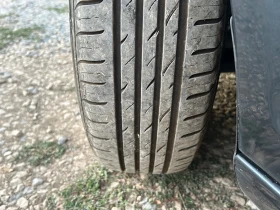 VW Golf Plus 1.6i 102к.с А/С, снимка 12