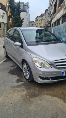 Mercedes-Benz B 180 2.0 avtomat, снимка 9