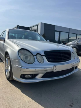 Mercedes-Benz E 320, снимка 8