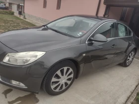 Обява за продажба на Opel Insignia 1.6-16V-180к.с-ГАЗ-БЕНЗИН 72000 км. ~6 200 EUR - изображение 1